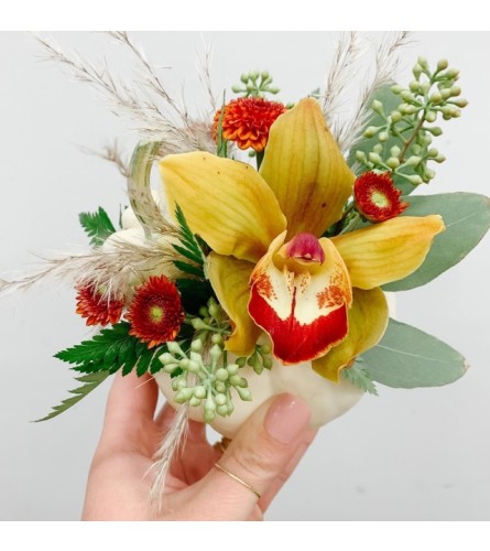 Mini Pumpkin. An arrangement by Grande Prairie Florist.