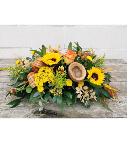 The Warmth of Autumn. An arrangement by The Garden Gate Gifts and Florals.