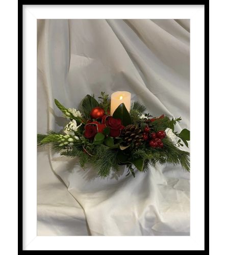 Keepsake candle arrangement. An arrangement by Flower Buds Florist PEI.