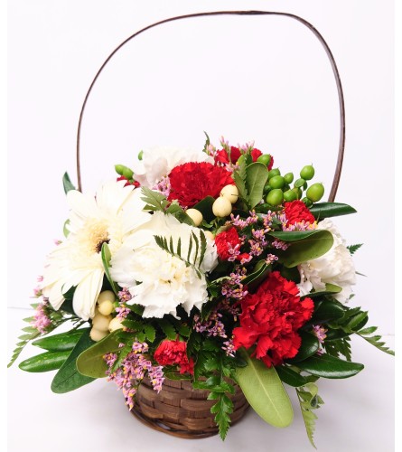 Flower Basket for Christmas