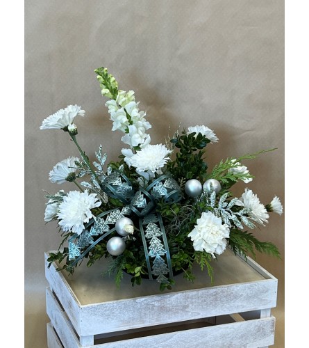 Christmas Pizazz. An arrangement by Blooming Boutique Florist.