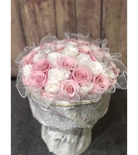 Freeze Dried Rose Bouquet PW