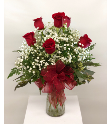 6 Red Rose Vase