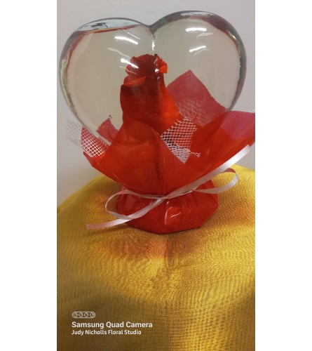 Heart Shaped Rose Globe