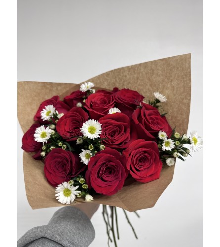 Classic Dozen Red Roses Wrapped