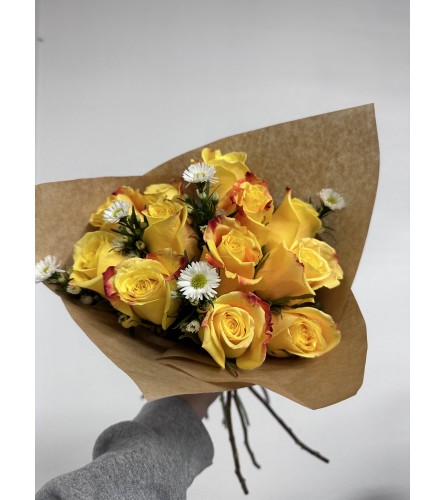 Classic Dozen Yellow Rose Wrapped