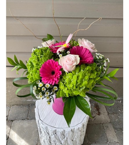 Magical Like Mom - Deluxe. An arrangement by Loyalist Flowers.