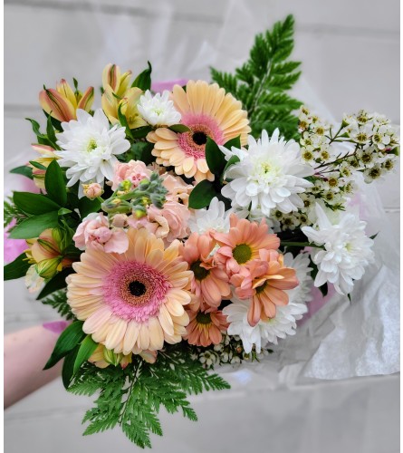 Precious Peach Bouquet