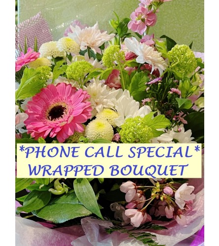 PHONE ORDER SPECIAL BOUQUET - Deluxe. An arrangement by Triple A Florist.