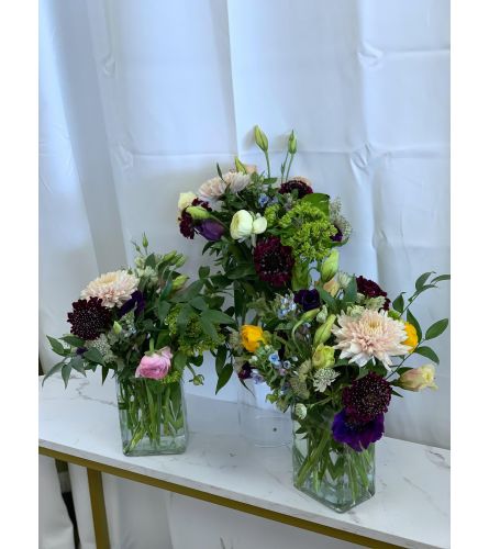 Assorted Wispy Wildflowers Arrangement