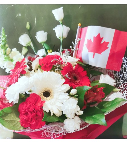 HAPPY CANADA! DESIGNER CHOICE WRAPPED BOUQUET