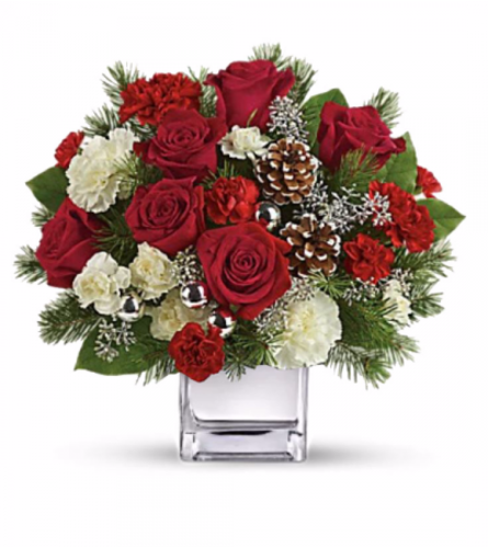 XMAS CHEER - Deluxe. An arrangement by Brasco Florist.