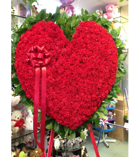 Standing Heart Red Carnation