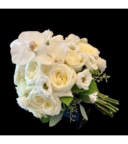 Luna Bella Bridal Bouquet