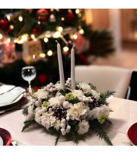 Seasonal Bliss 2024 - Deluxe. An arrangement by Avenue Florist.