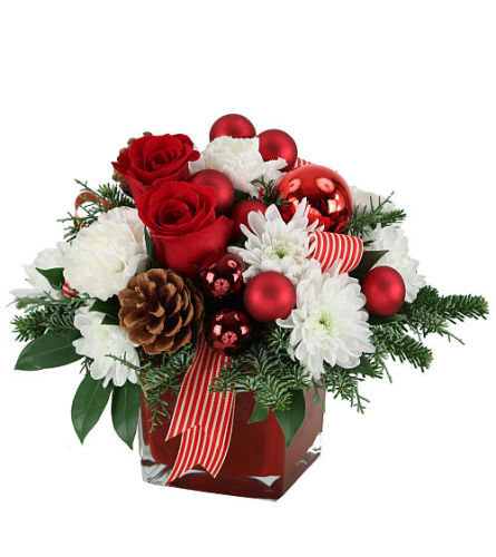 Christmas Cube 2023. An arrangement by Northwest Florist.