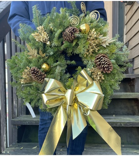 Golden Wreath. An arrangement by Violeta's Flower Shop.