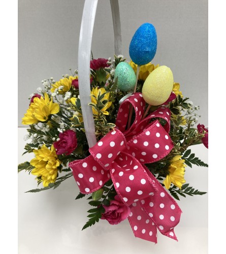 Easter Dainty Daisy Basket