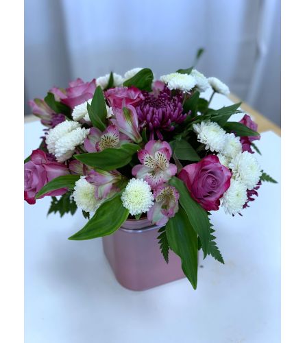 Lori's Lavender Dreams Bouquet - Standard. An arrangement by Lori's Hearts and Flowers.