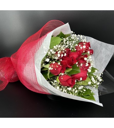 Red Rose Presentation Bouquet