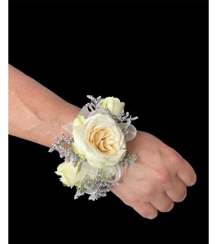 Modern and Beautiful Snap Bracelet Corsage