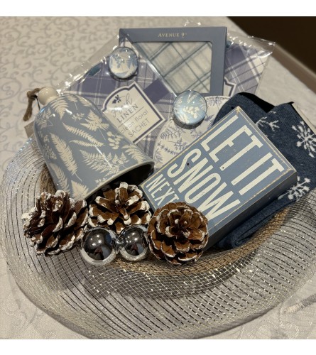 Ring in the Winter Season - Standard. An arrangement by Loyalist Flowers.