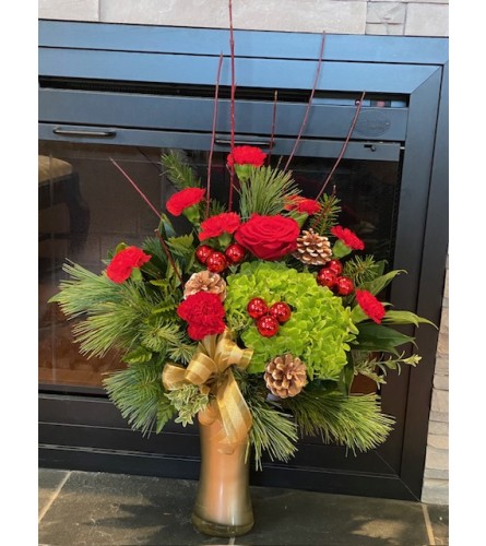 The Classic Christmas - Deluxe. An arrangement by Loyalist Flowers.