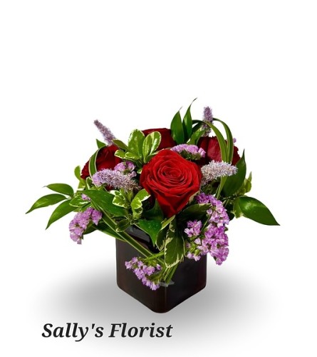 Sally's My heart is your. An arrangement by Country Florist.