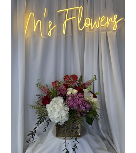 MAJESTIC LOVE 25. An arrangement by M's Flowers.
