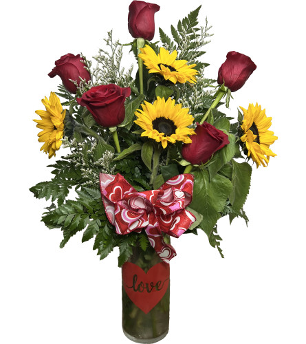 Valentine Special A - Standard. An arrangement by Gonsalves-Fasso Flowers.