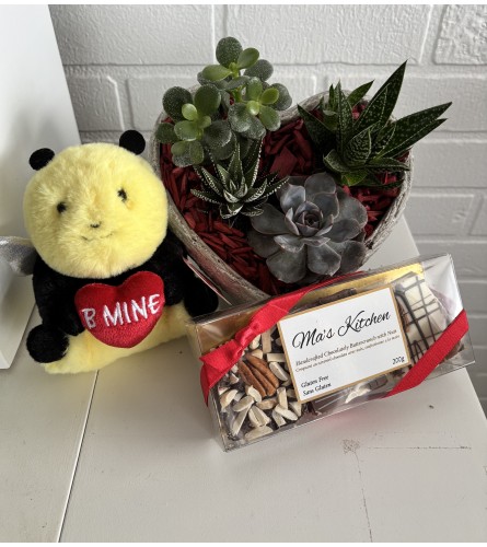 Please B my Valentine - Deluxe. An arrangement by Loyalist Flowers.