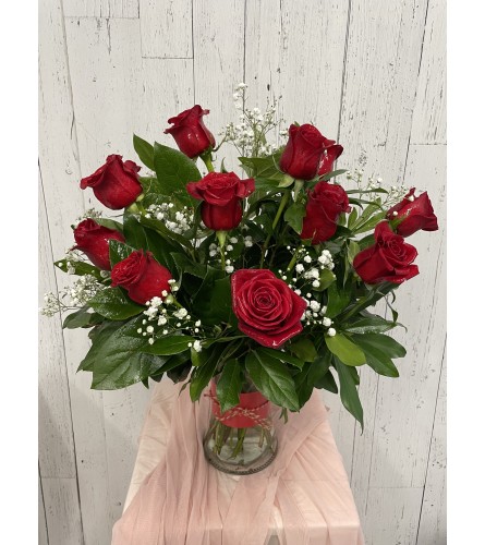 Venus (IFC). An arrangement by Incredible Florist.