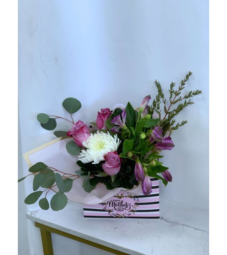 Letters of Love for Mom - Elegant Expressions. An arrangement by Roma James Gifts.