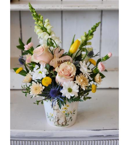 Somebunny Loves You - Deluxe. An arrangement by Avenue Florist.