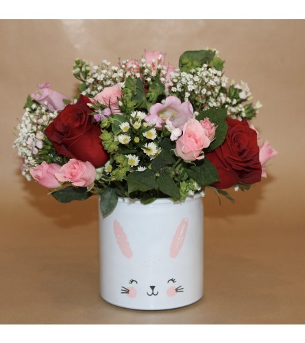 Short Easter Bunny. An arrangement by Hudson Valley Floral.