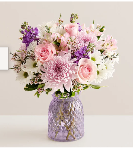 Beautiful Mom Bouquet - Deluxe. An arrangement by Susana's Flowers.