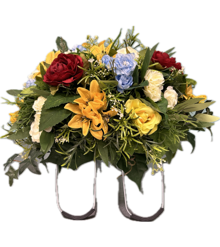 Headstone Saddle Fresh Flowers. An arrangement by Hills Valley Floral.