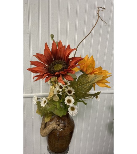 Rustic Autumn Sunburst. An arrangement by The Flower Box Florist.