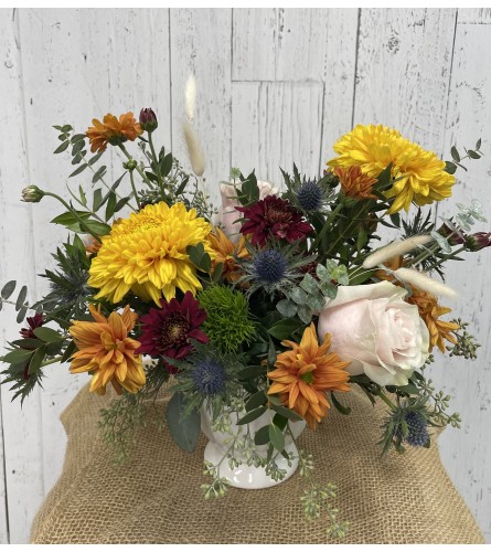 Fall Harvest. An arrangement by Incredible Florist Seton.