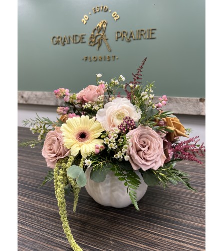 Pumpkin Blush. An arrangement by Grande Prairie Florist.