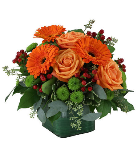 Simply Peachy 2025. An arrangement by Northwest Florist.