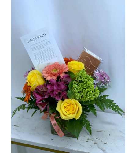 Vitality – Curated Story Card Collection - Deluxe. An arrangement by Anderson Flowers.