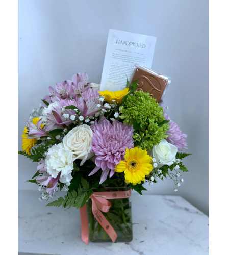 Lullaby – Curated Story Card Collection - Deluxe. An arrangement by Lori's Hearts and Flowers.