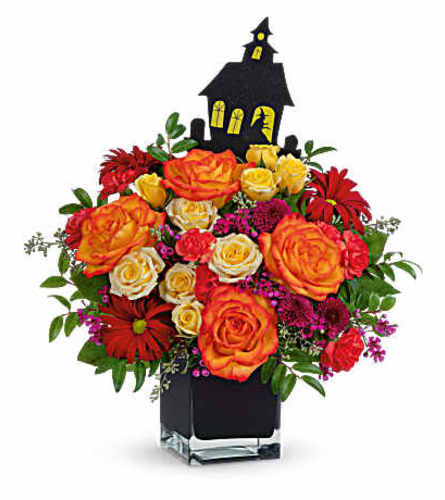 Haunted House Cube - Deluxe. An arrangement by Flore's Shop.