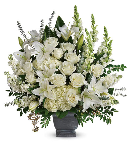 True Horizon Bouquet. An arrangement by Flowers and Beyond.
