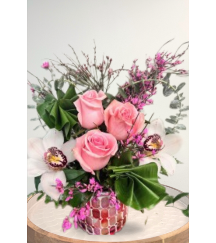 Spring Mosaic. An arrangement by Blossoms On The Trail.