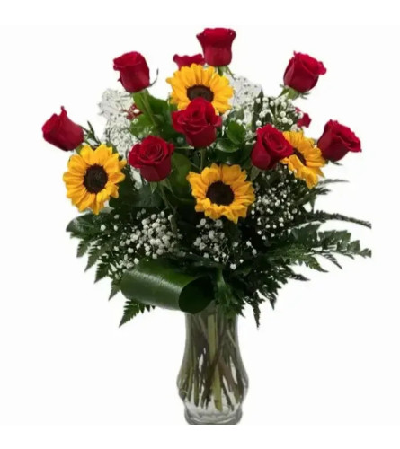 Classic Dozen Roses and Sunflowers. An arrangement by Aventura Blooming Petals.