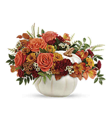 Pumpkin Thanksgiving Centerpiece - Deluxe. An arrangement by EverBlooming Luxe Designs.