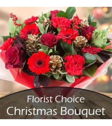 Christmas Cut Flower Bouquet - Deluxe. An arrangement by Very's Flowers.