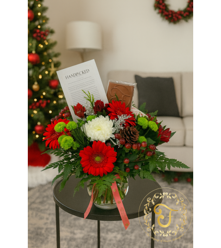 Holiday Radiance - Curated Story Card Collection - Deluxe. An arrangement by Lori's Hearts and Flowers.